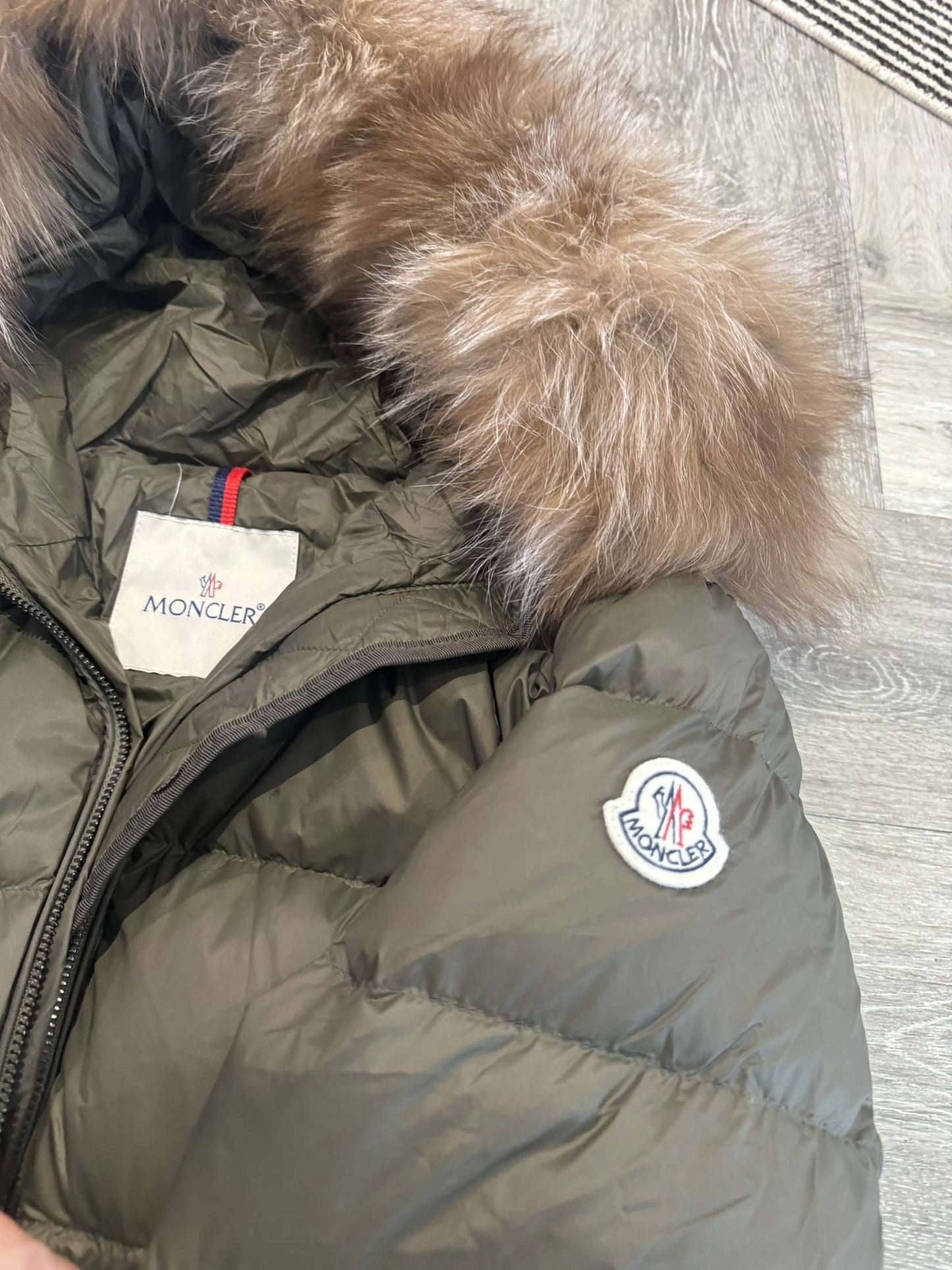 Khaki green m Parker coat with belt