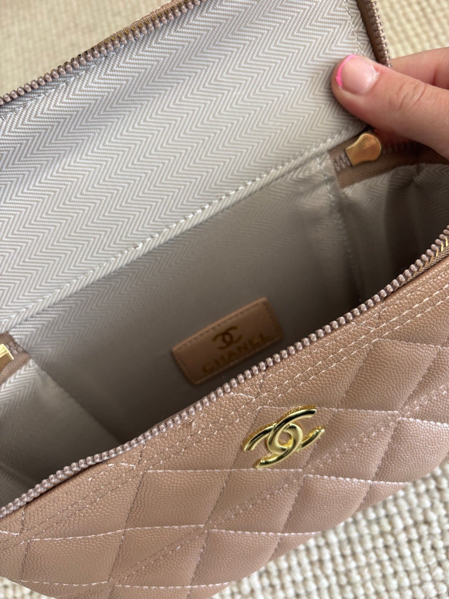 Beige cc box bag
