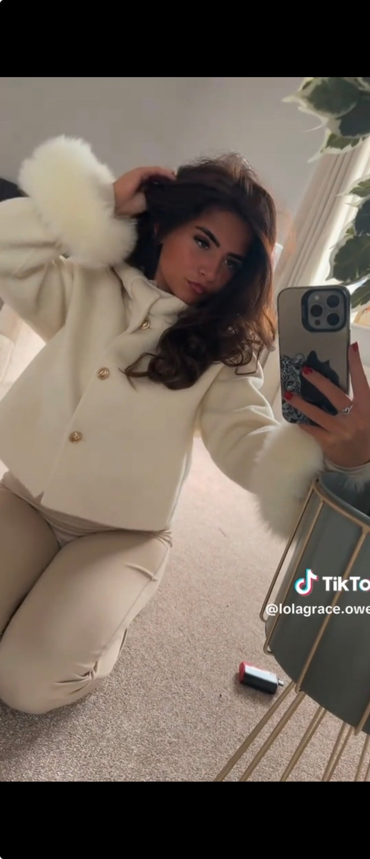 Cream bella natural fox fur coat buttons