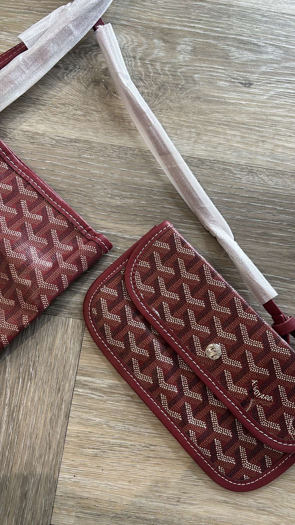 Burgundy g shoulder bag styled by lr