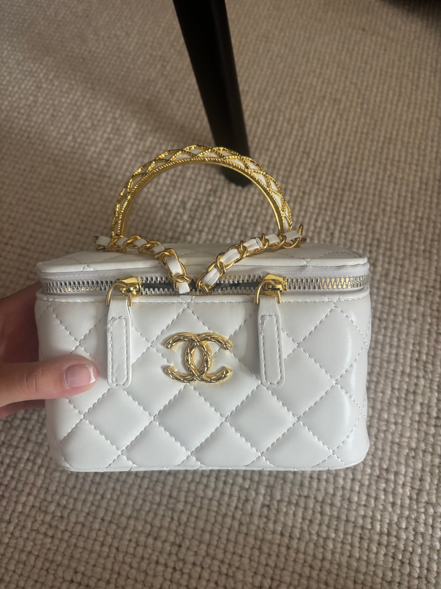 White cc box bag with long strap