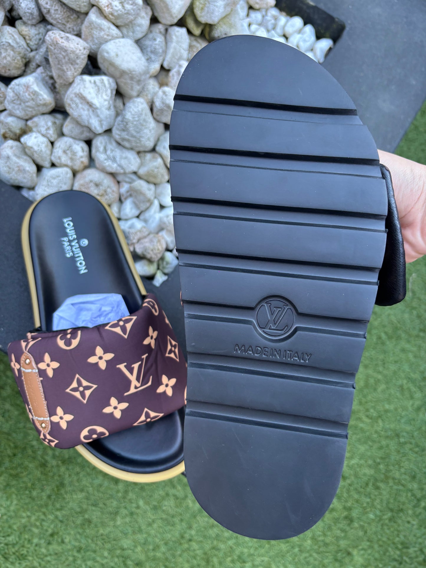 Brown flower pillow slidders pre order 3-4 weeks