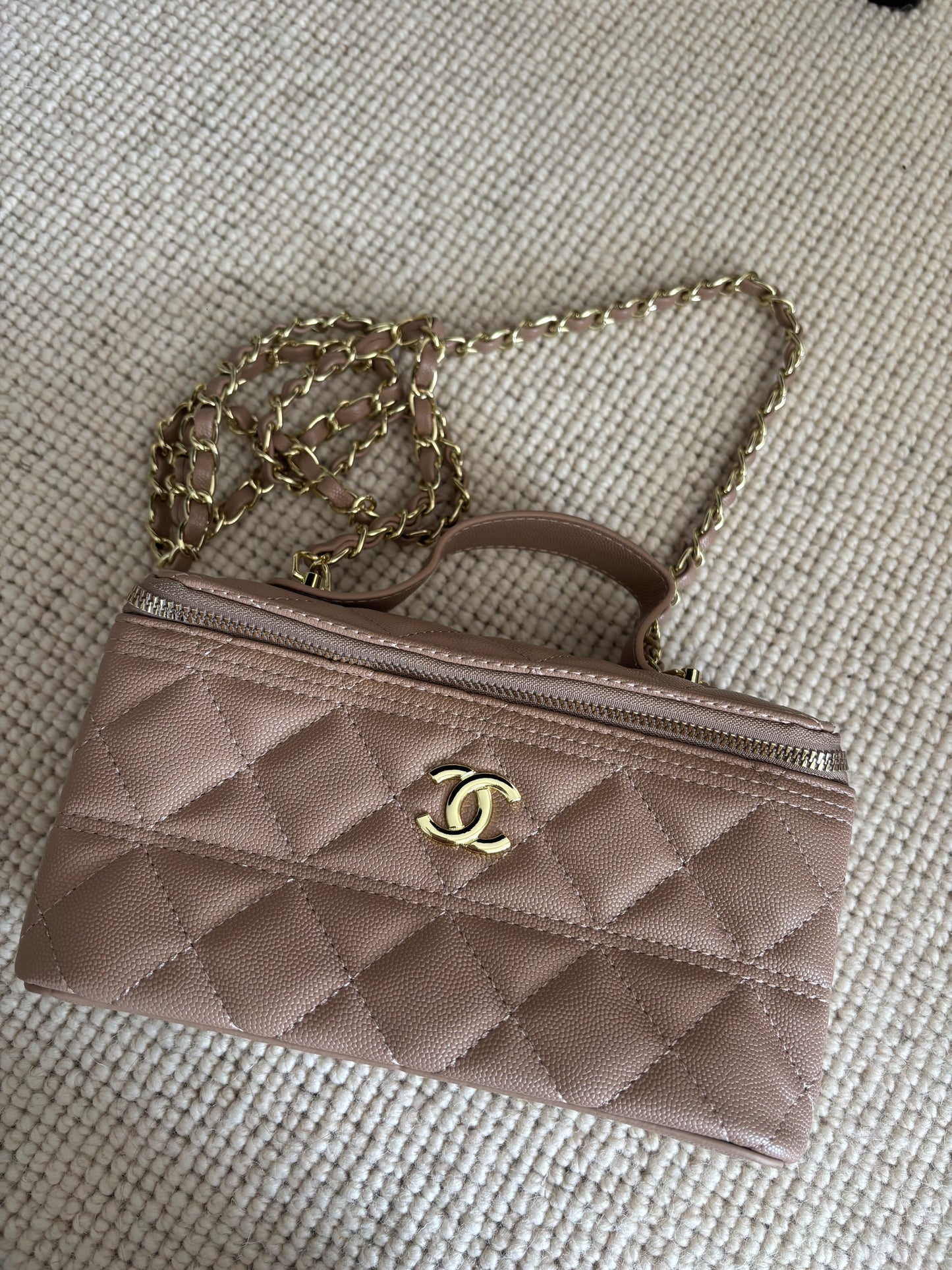 Beige cc box bag