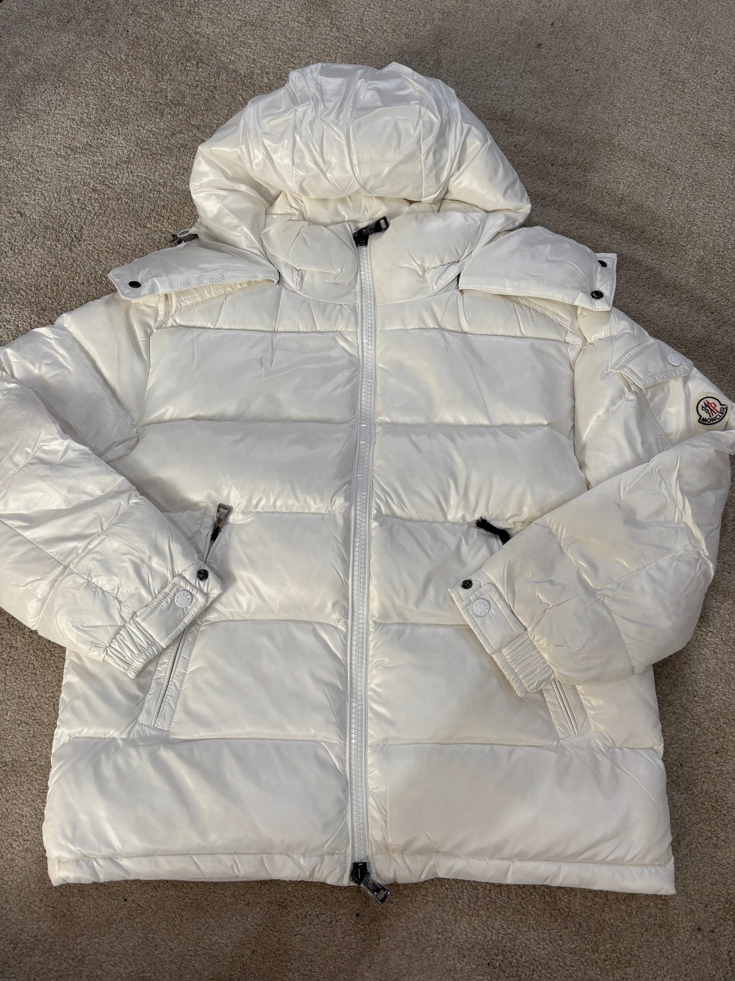 White m coat size small