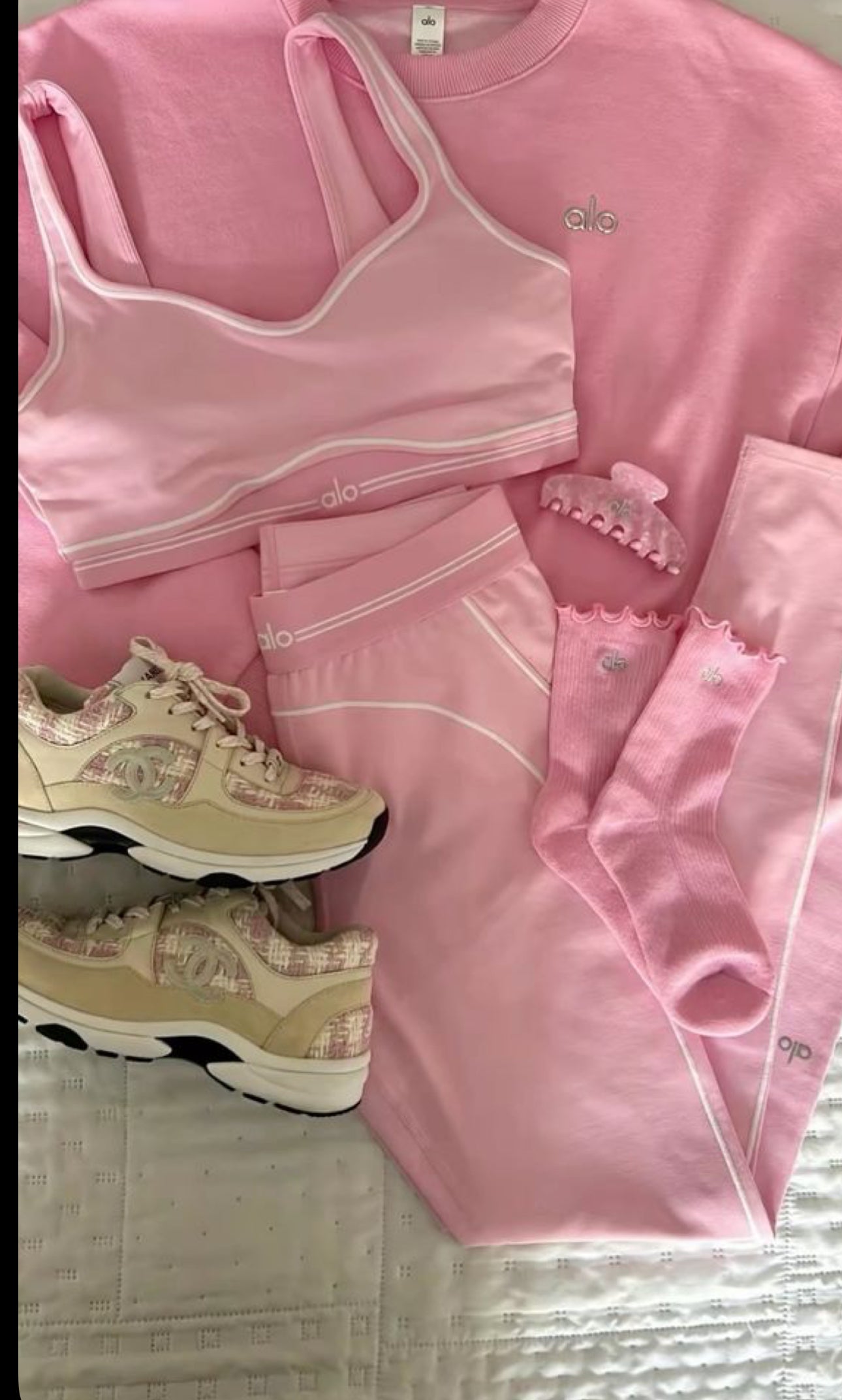 Alo pink gym set pre order