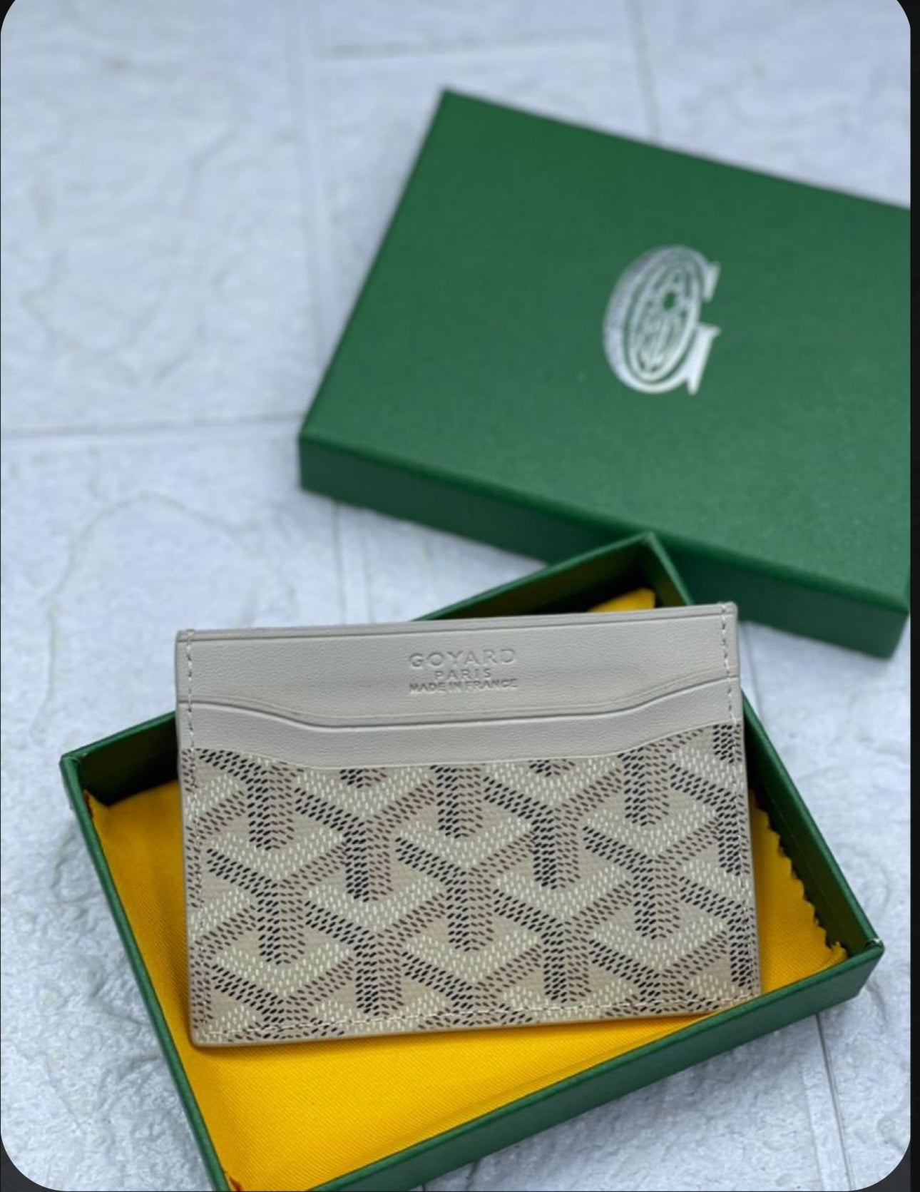 Beige G card holder