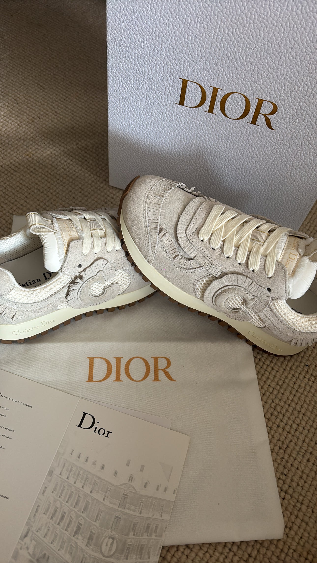 Cd beige runners / trainers size 5