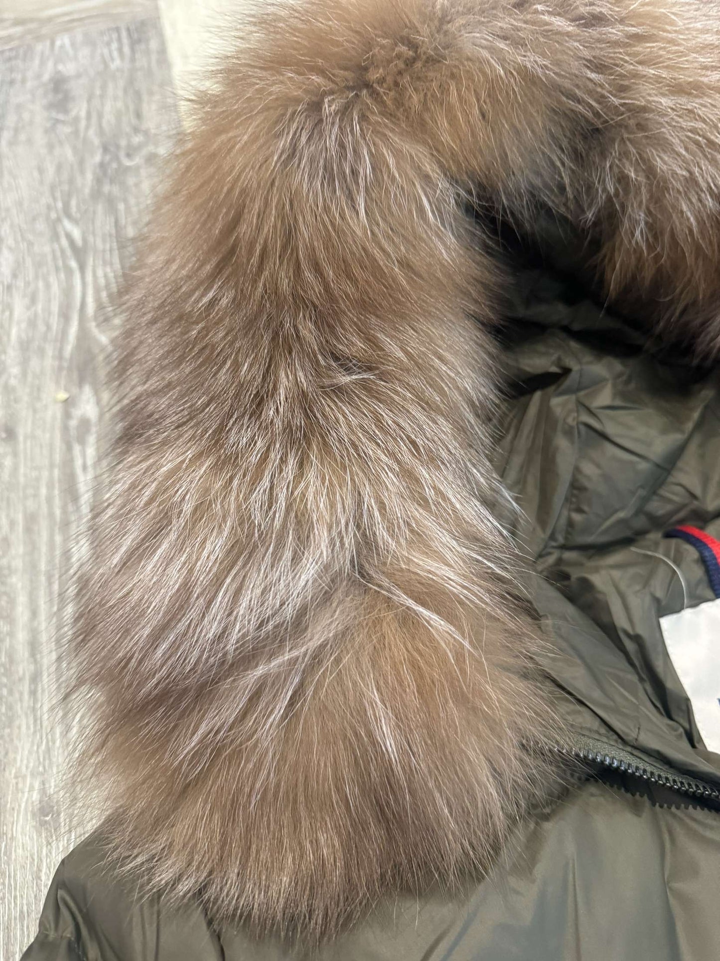 Khaki green m Parker coat with belt