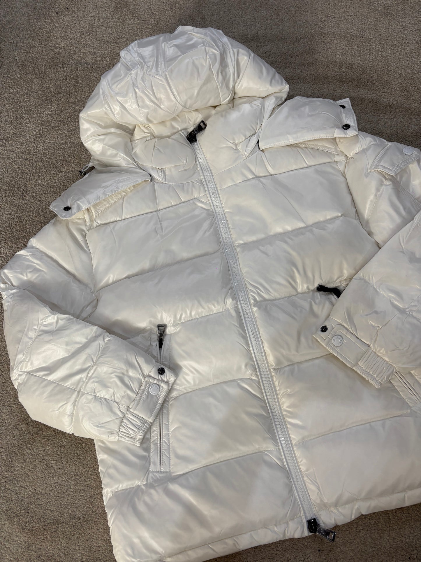 White m coat size small