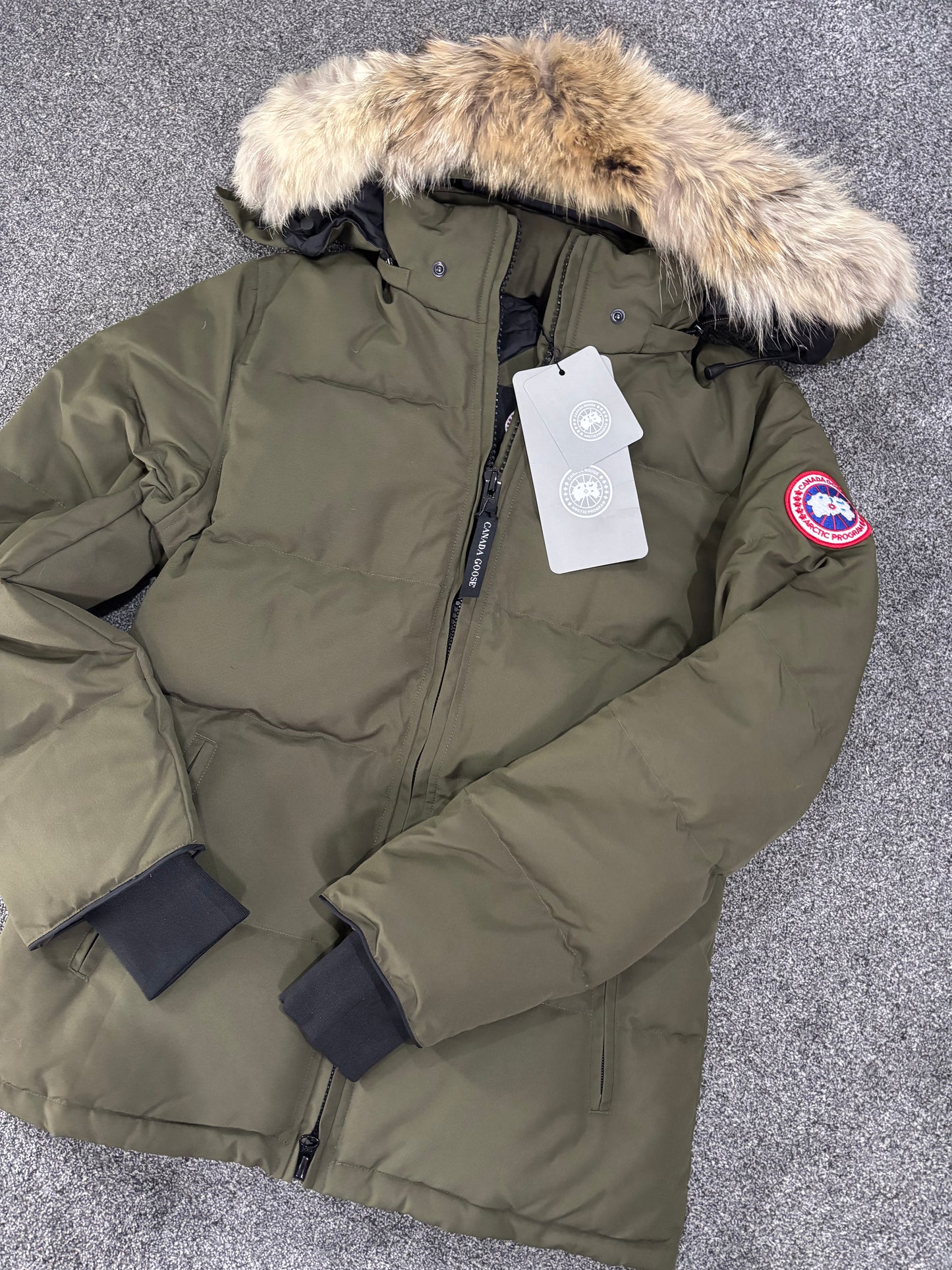Khaki green Canada coat with fur size small