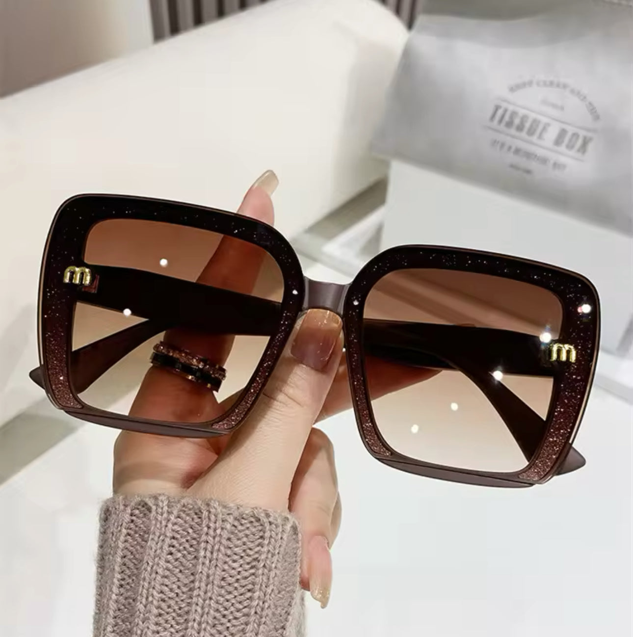 M Sunglasses - brown