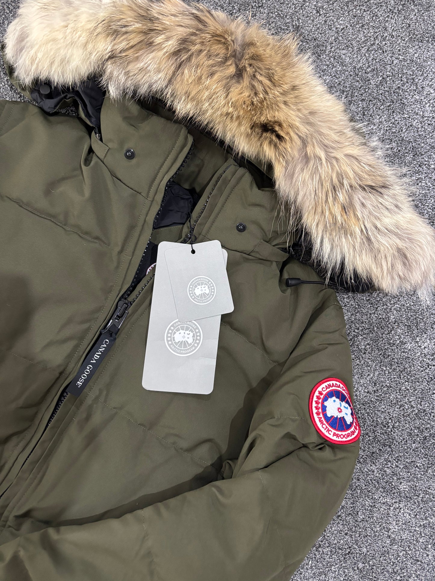 Khaki green Canada coat with fur size small