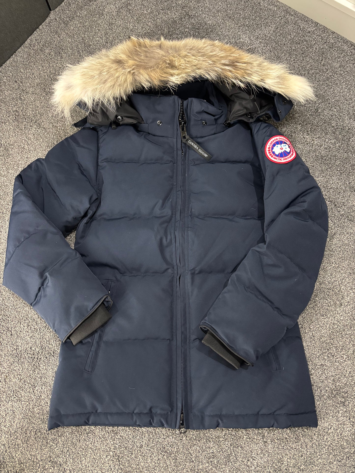 Navy blue Canada coat with natural fox fur size XS