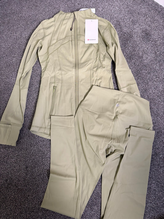 Khaki green lululemon gym set size 2