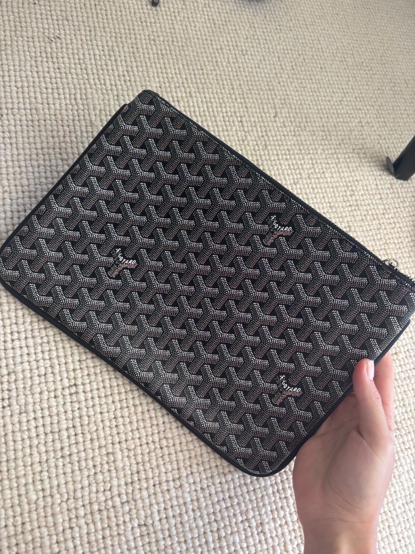 Black g clutch bag
