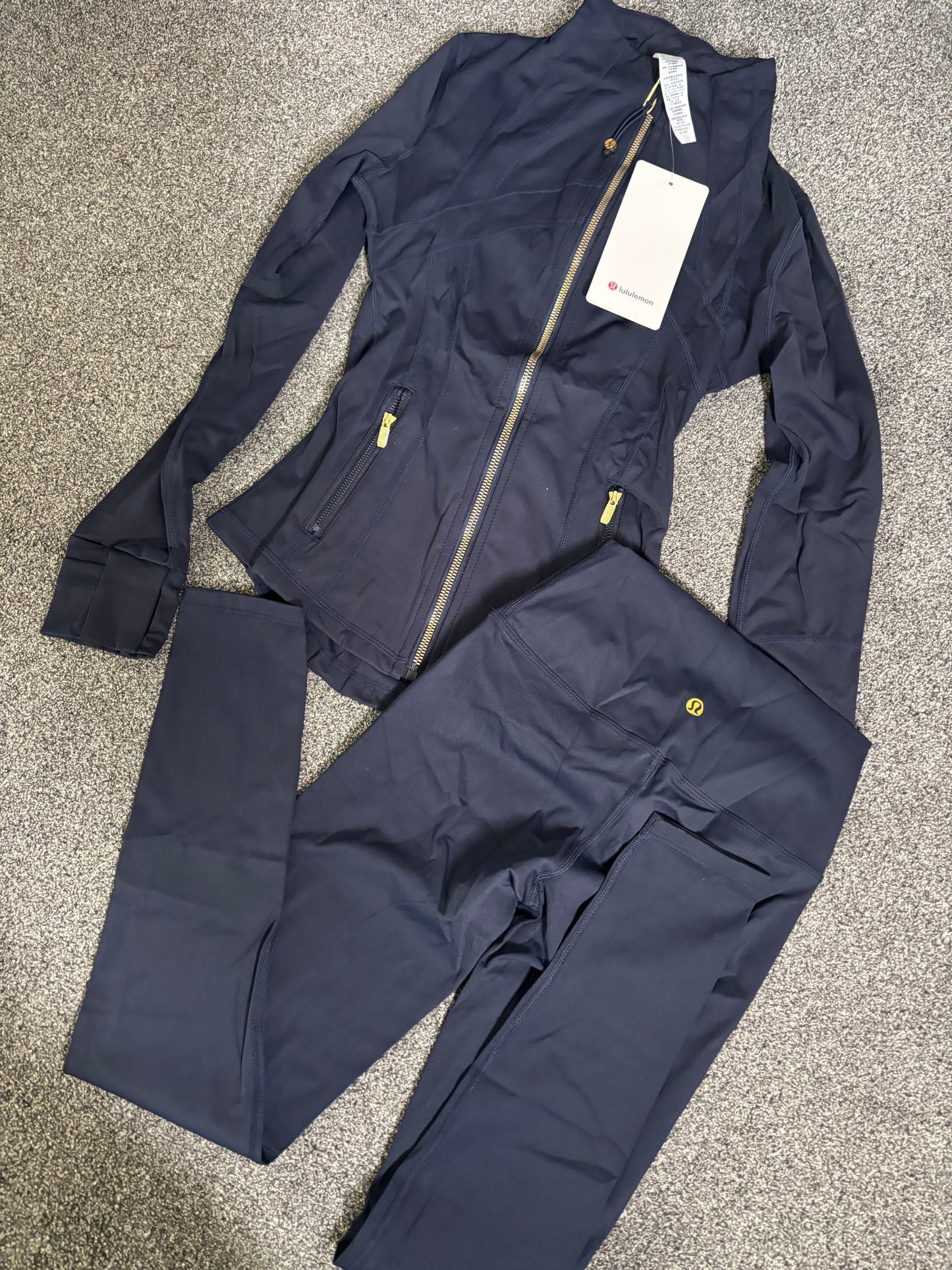 Navy blue & gold lululemon gym set size 2