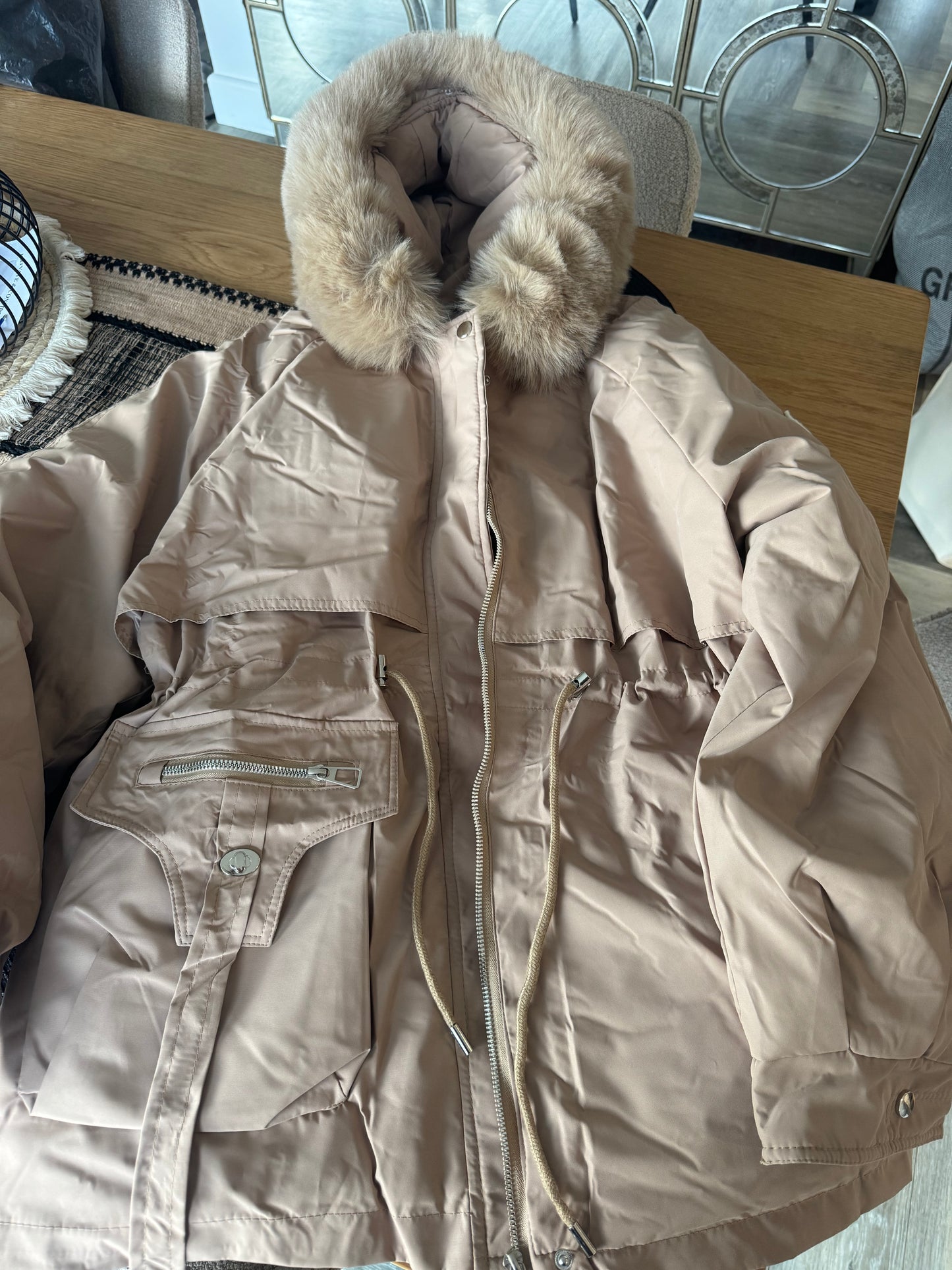 Beige Faux Fur M Parker - AG