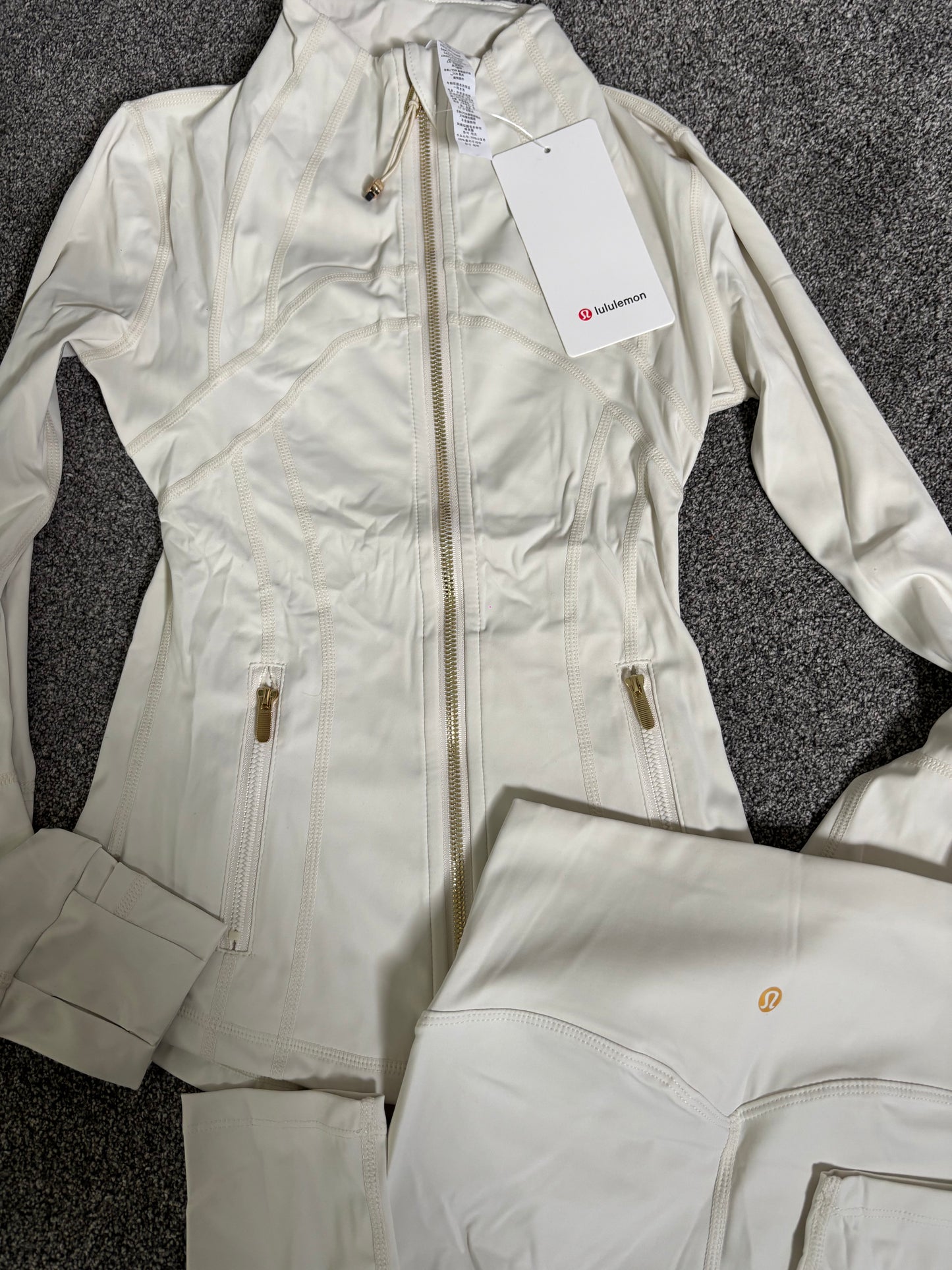 Cream & gold lululemon gym set size 2
