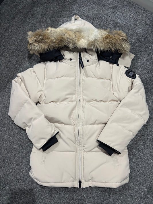 Beige Canada coat with black badge, fox fur