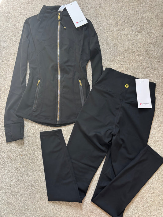 Black & gold lululemon gym set size 2