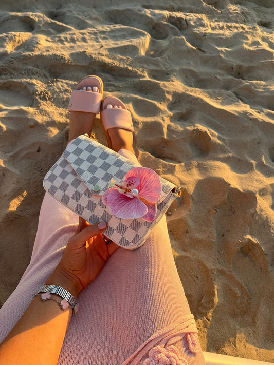 White grid crossover bag