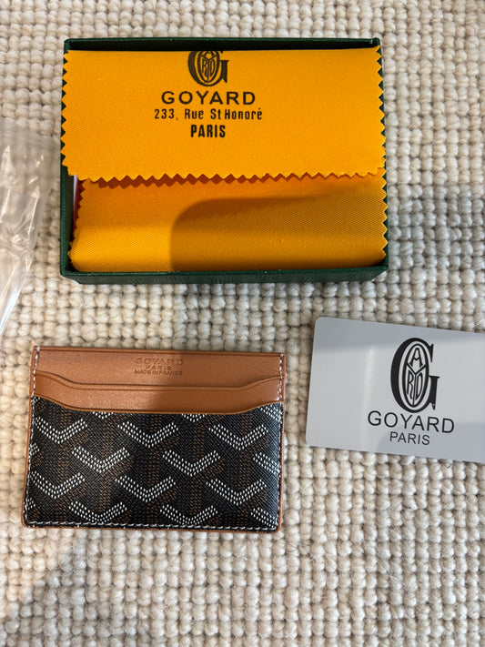 Brown g card holder with box
