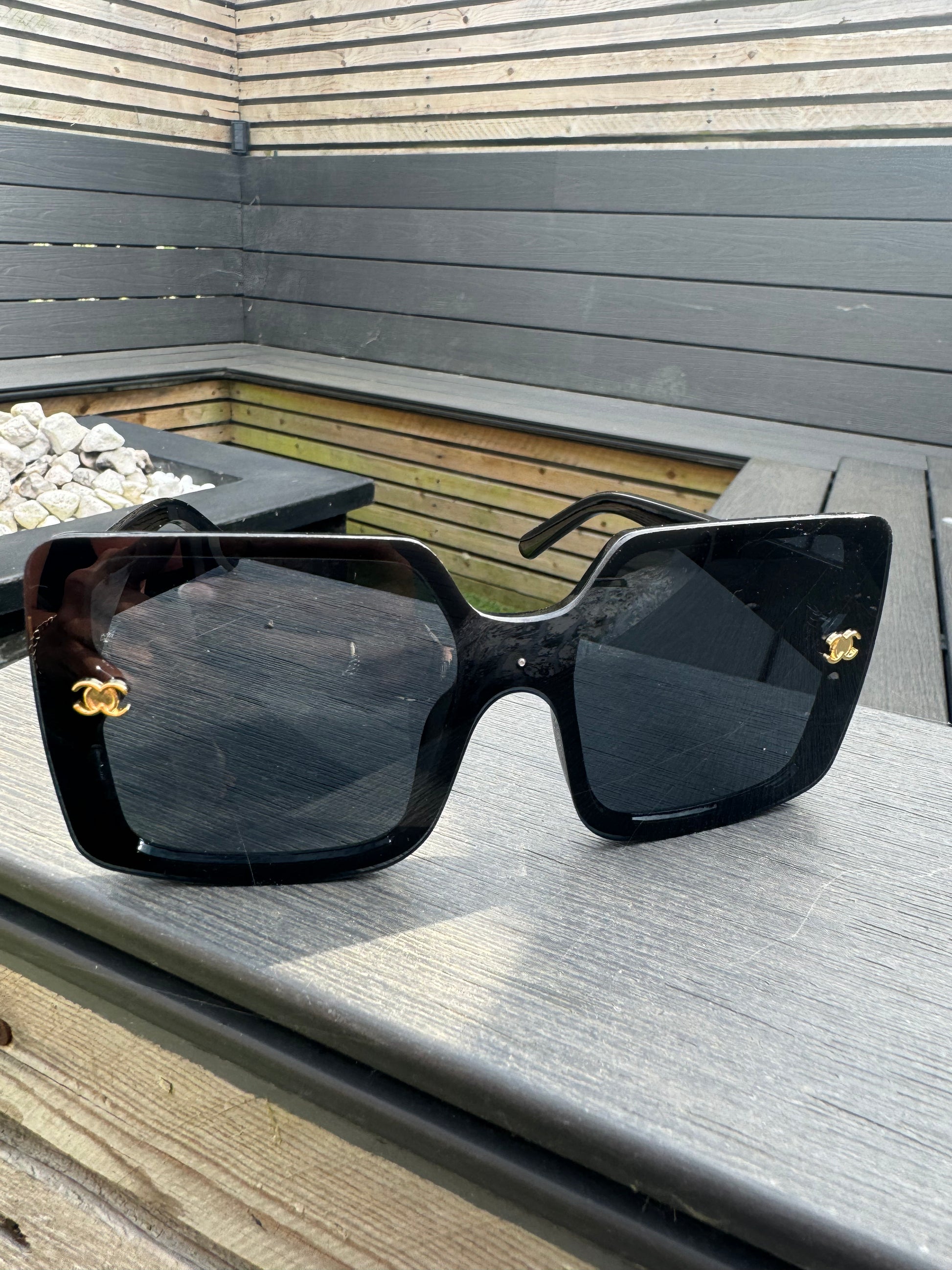 CC Sunglasses Black